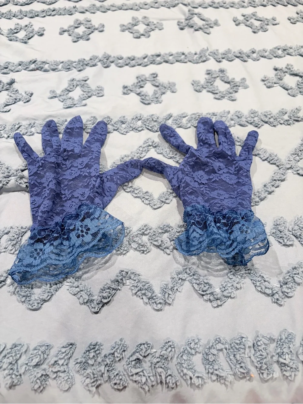 Navy Blue Lace Wrist Gloves with Scalloped Blue Trim